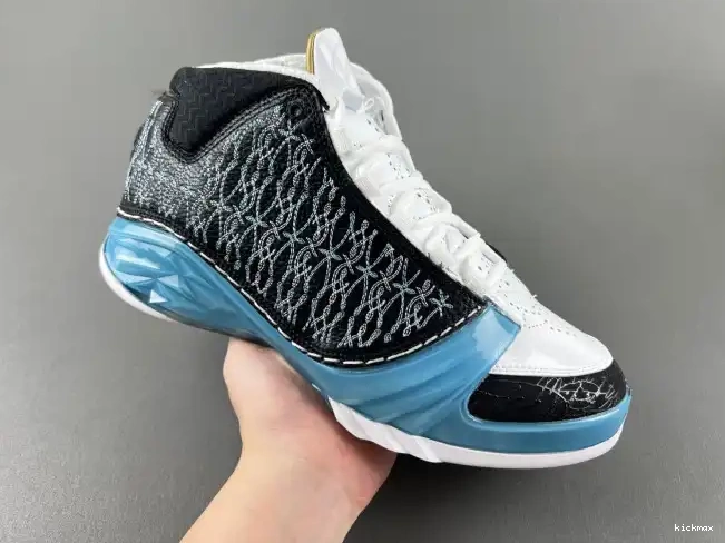 Rep 318376-041 23 UNC Jordan 0526